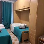 Lavinia House אוליברי