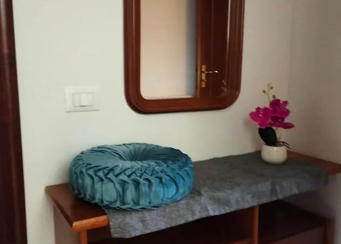 Lavinia House * オリヴェーリ